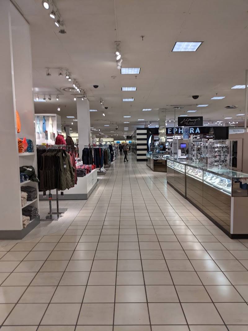 Mt. Shasta Mall